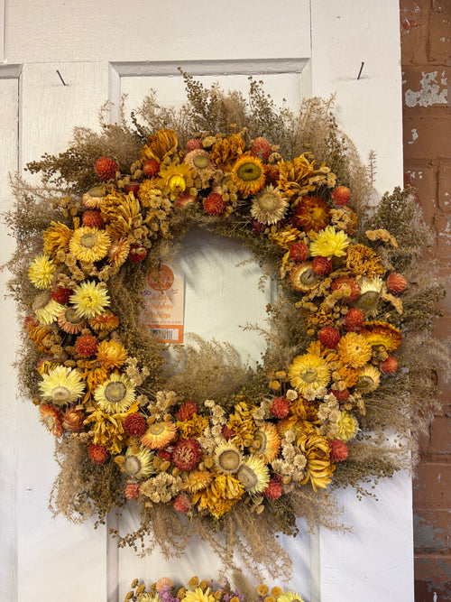 Deluxe Dried Flower Wreath
